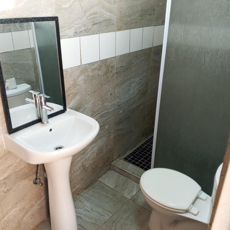 1 Bedroom Property for Sale in Blairgowrie Gauteng