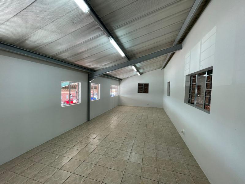 To Let Commercial Property for Rent in Hennopspark Gauteng