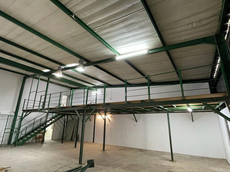 To Let Commercial Property for Rent in Rooihuiskraal Gauteng