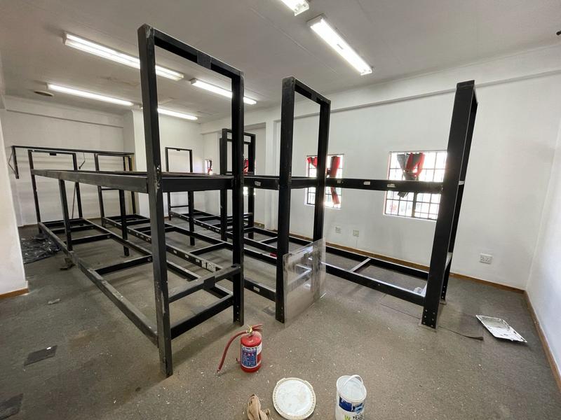 To Let Commercial Property for Rent in Rooihuiskraal Gauteng