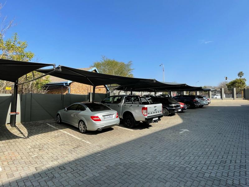 To Let Commercial Property for Rent in Zwartkop Gauteng
