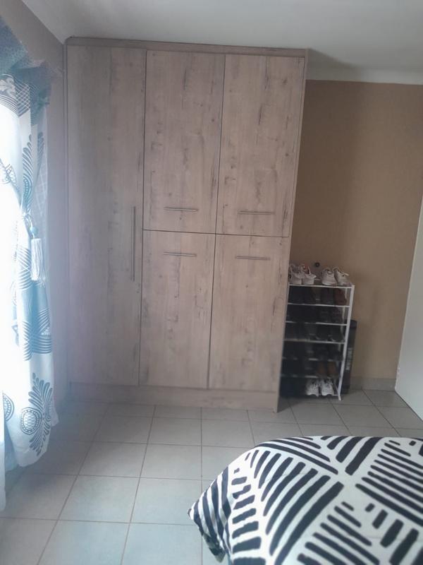To Let 2 Bedroom Property for Rent in Protea Glen Gauteng