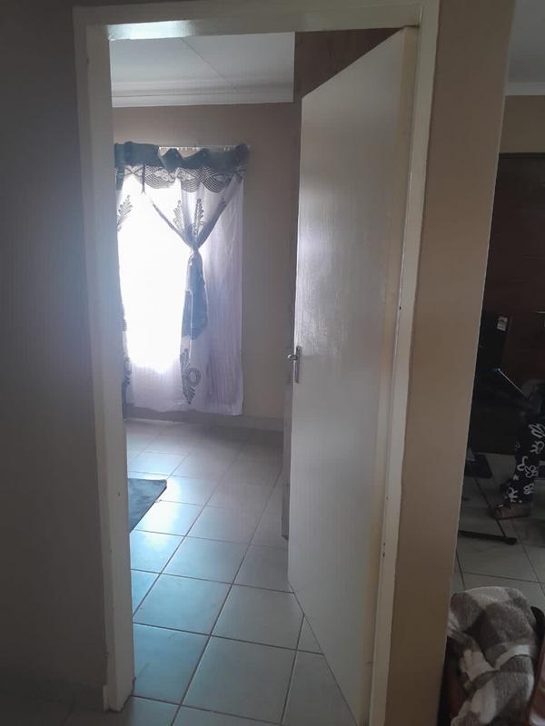 To Let 2 Bedroom Property for Rent in Protea Glen Gauteng