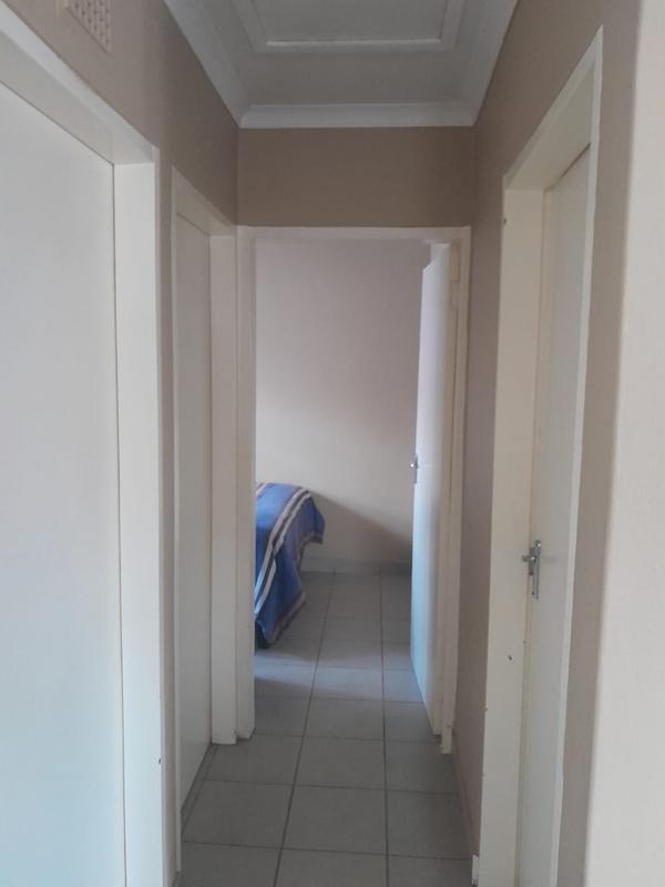 To Let 2 Bedroom Property for Rent in Protea Glen Gauteng