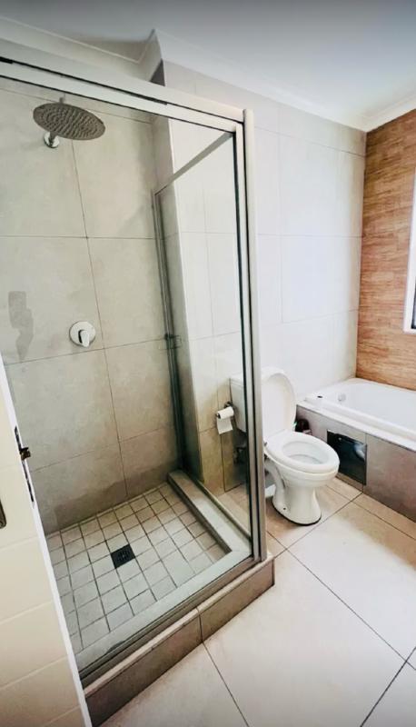 To Let 2 Bedroom Property for Rent in Greenstone Hill Gauteng