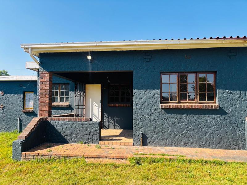 To Let 1 Bedroom Property for Rent in Florida Gauteng