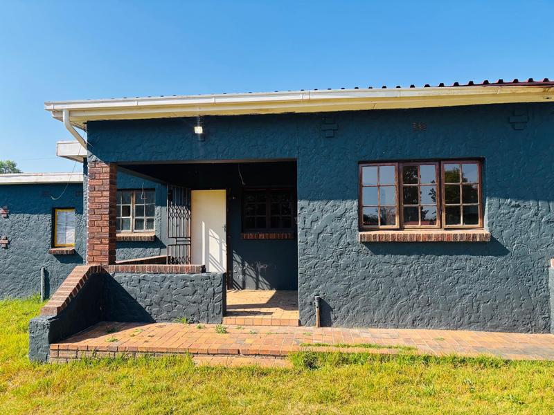 To Let 1 Bedroom Property for Rent in Florida Gauteng