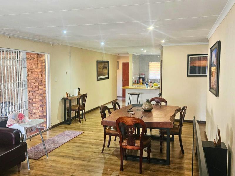 2 Bedroom Property for Sale in Terenure Gauteng
