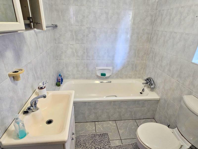 2 Bedroom Property for Sale in Terenure Gauteng
