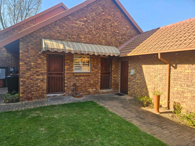 2 Bedroom Property for Sale in Terenure Gauteng