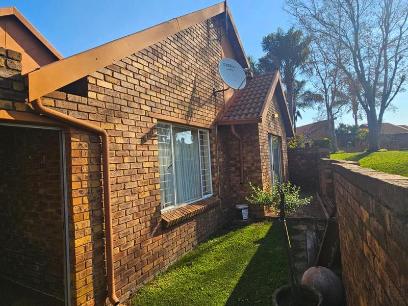 2 Bedroom Property for Sale in Terenure Gauteng