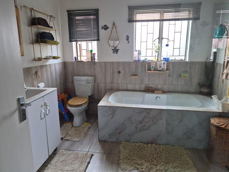 3 Bedroom Property for Sale in Chantelle Gauteng