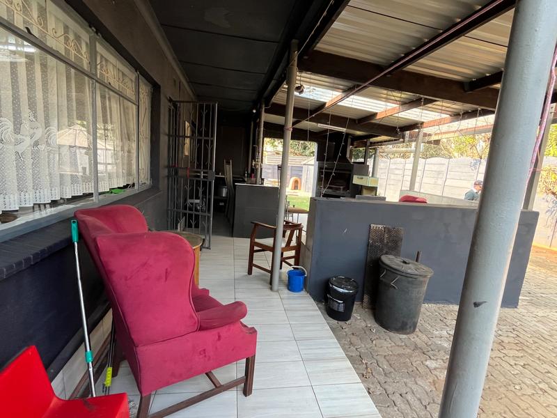 5 Bedroom Property for Sale in Dalpark Gauteng