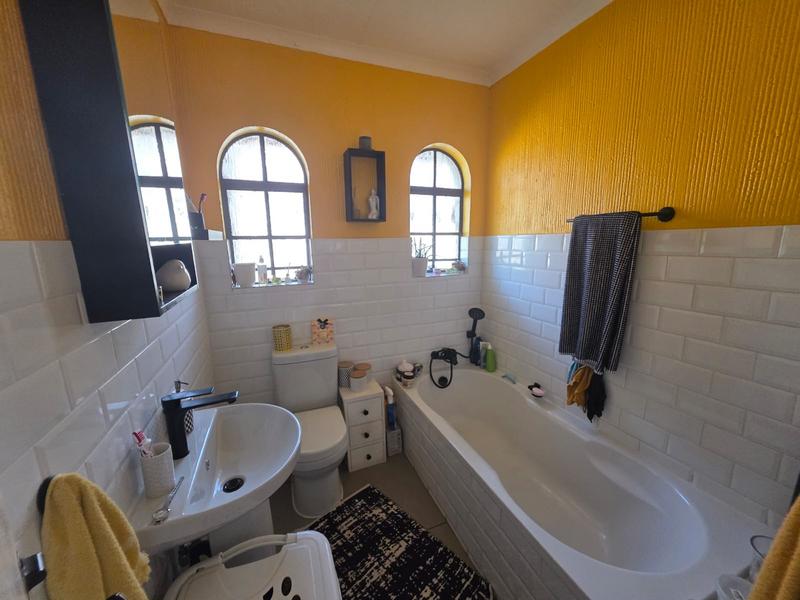 2 Bedroom Property for Sale in Norkem Park Gauteng