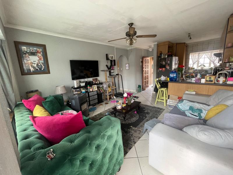 2 Bedroom Property for Sale in Norkem Park Gauteng