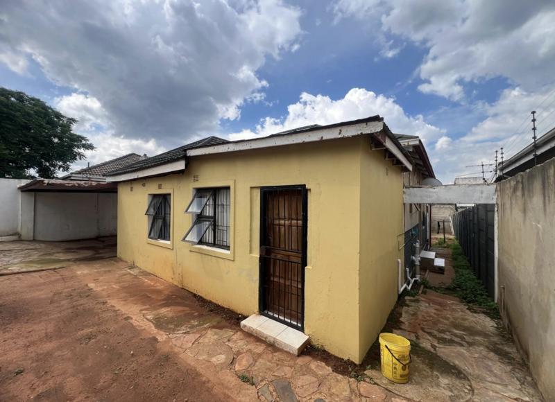 7 Bedroom Property for Sale in Kensington Gauteng