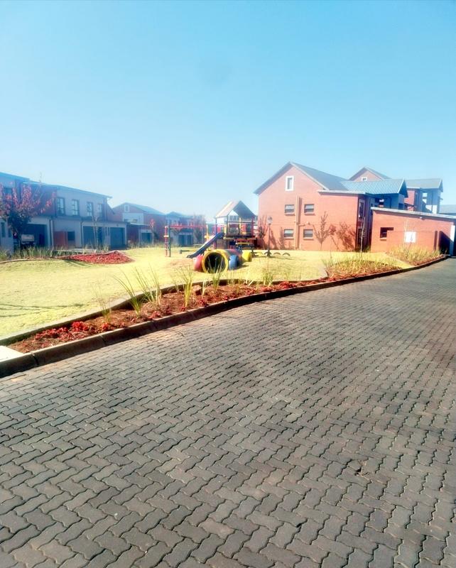 1 Bedroom Property for Sale in Centurion Gauteng