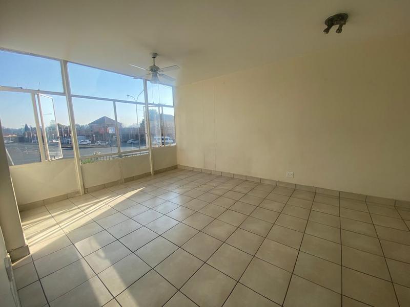 1 Bedroom Property for Sale in Kempton Park Ext 5 Gauteng