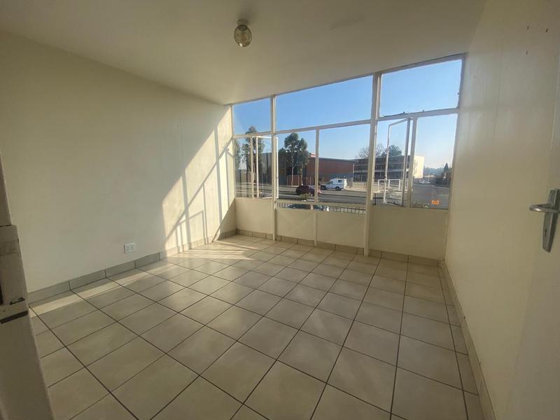 1 Bedroom Property for Sale in Kempton Park Ext 5 Gauteng