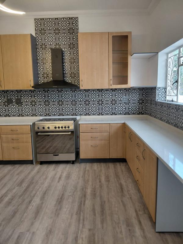 3 Bedroom Property for Sale in Greenside Gauteng