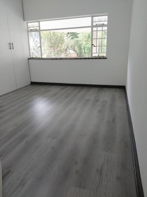 3 Bedroom Property for Sale in Greenside Gauteng