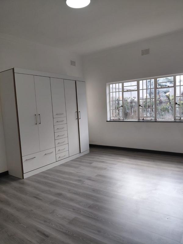 3 Bedroom Property for Sale in Greenside Gauteng