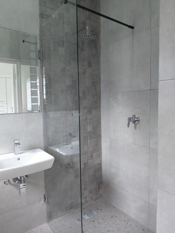 3 Bedroom Property for Sale in Greenside Gauteng