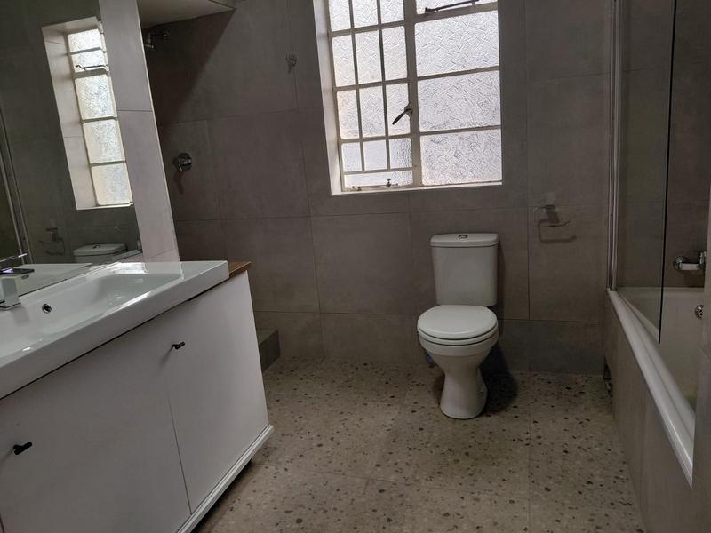 3 Bedroom Property for Sale in Greenside Gauteng