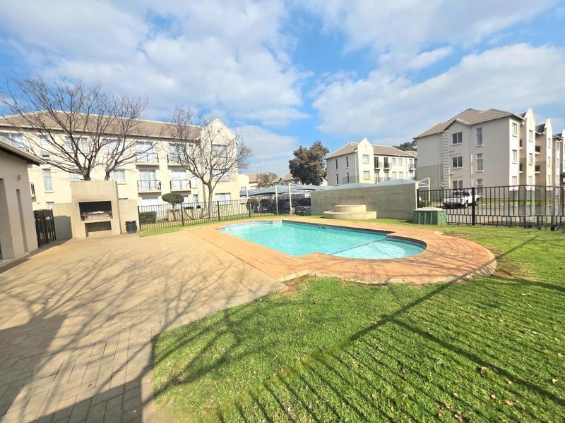 2 Bedroom Property for Sale in Klippoortjie Gauteng