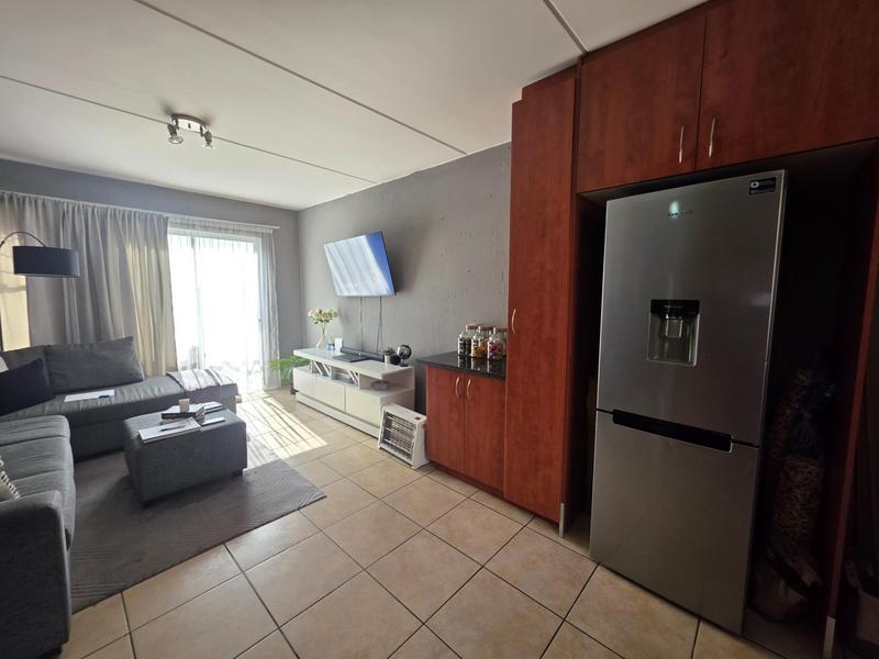 2 Bedroom Property for Sale in Klippoortjie Gauteng