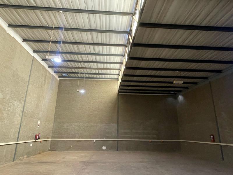 To Let Commercial Property for Rent in Hennopspark Gauteng