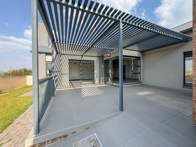 3 Bedroom Property for Sale in Midstream Estate Gauteng