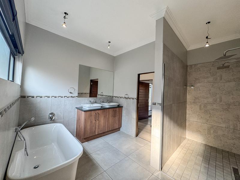 3 Bedroom Property for Sale in Midstream Estate Gauteng