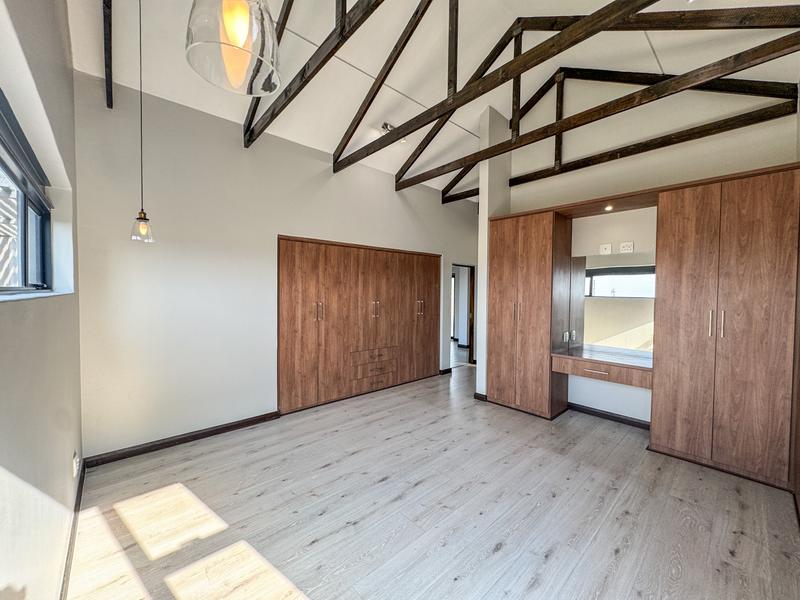 3 Bedroom Property for Sale in Midstream Estate Gauteng