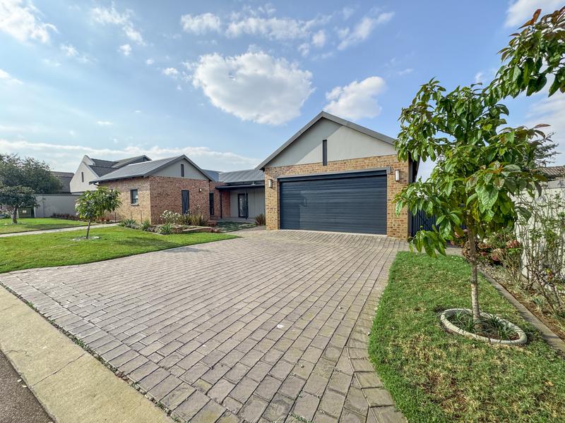 3 Bedroom Property for Sale in Midstream Estate Gauteng
