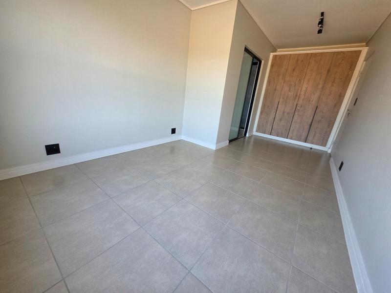 3 Bedroom Property for Sale in Mooikloof Gauteng