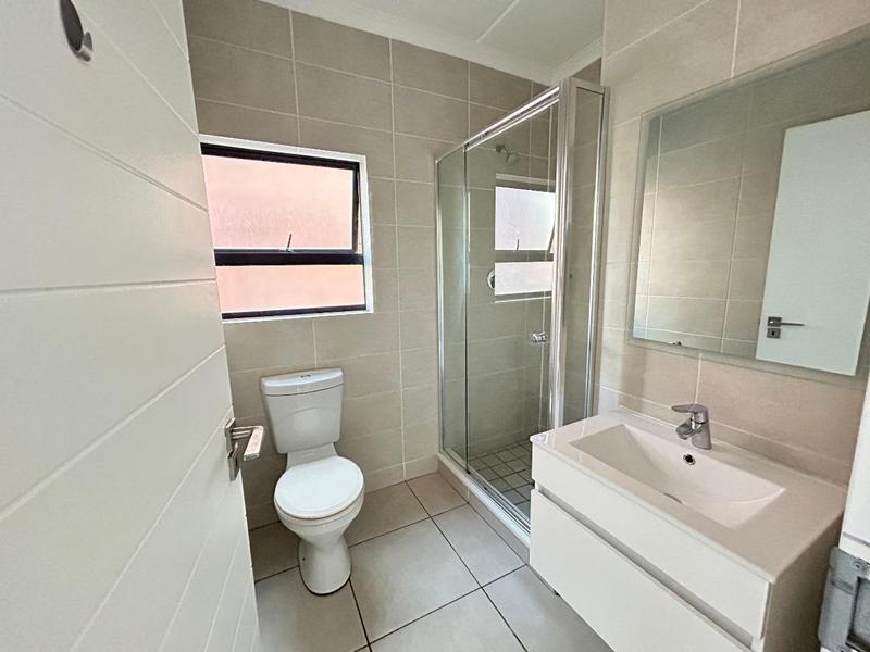 To Let 1 Bedroom Property for Rent in Linbro Park Gauteng