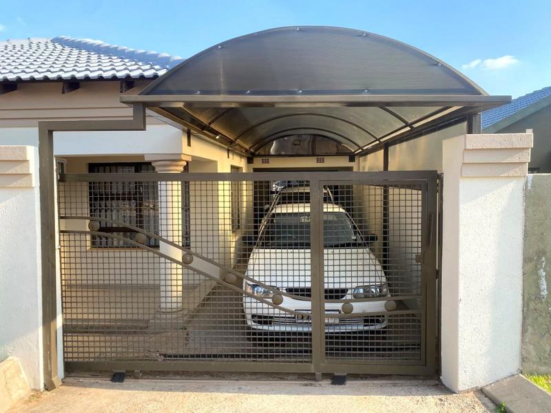 3 Bedroom Property for Sale in Meadowlands Gauteng