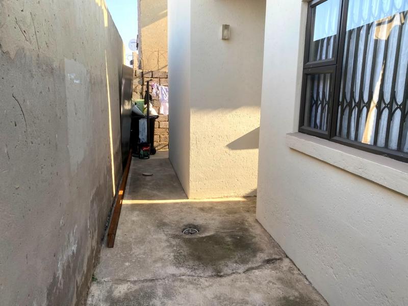 3 Bedroom Property for Sale in Meadowlands Gauteng