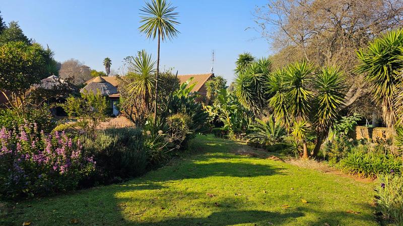 4 Bedroom Property for Sale in Mulbarton Gauteng