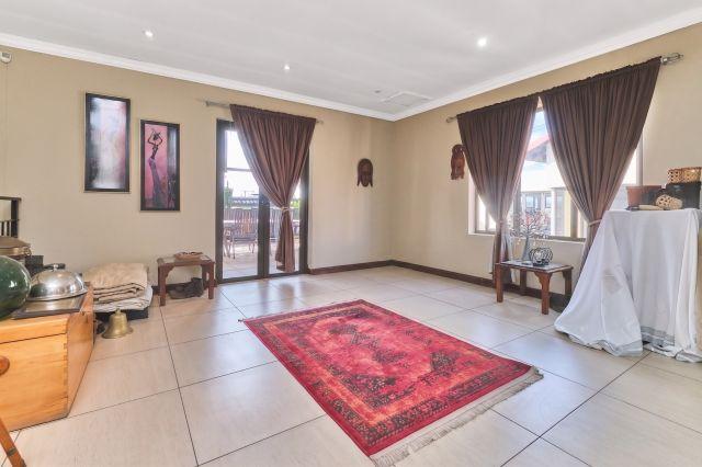 3 Bedroom Property for Sale in Barbeque Downs Gauteng
