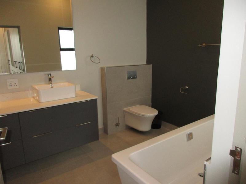 To Let 3 Bedroom Property for Rent in Midstream Meadows Gauteng