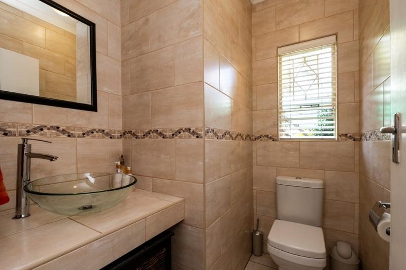 4 Bedroom Property for Sale in Glenvista Gauteng