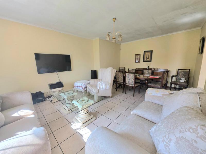 3 Bedroom Property for Sale in Dawn Park Gauteng