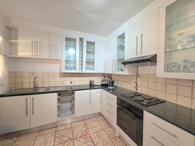 3 Bedroom Property for Sale in Dawn Park Gauteng