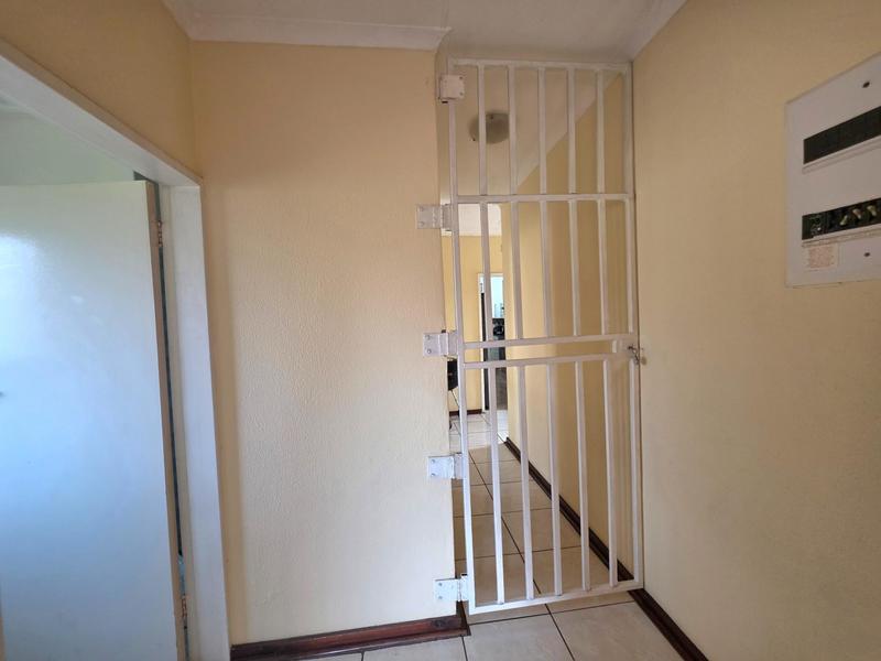 3 Bedroom Property for Sale in Dawn Park Gauteng