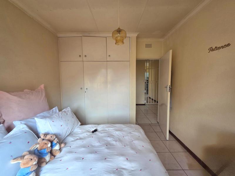 3 Bedroom Property for Sale in Dawn Park Gauteng