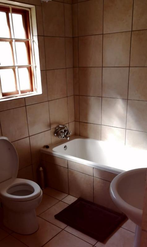10 Bedroom Property for Sale in Knopjeslaagte Gauteng