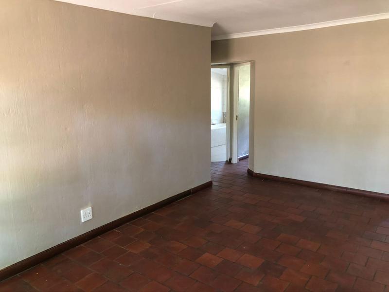 10 Bedroom Property for Sale in Knopjeslaagte Gauteng