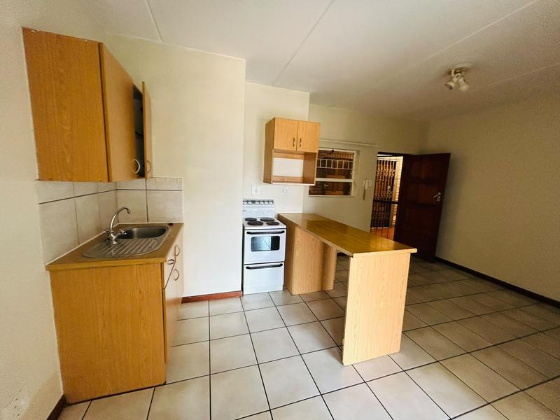 2 Bedroom Property for Sale in Hillcrest Gauteng